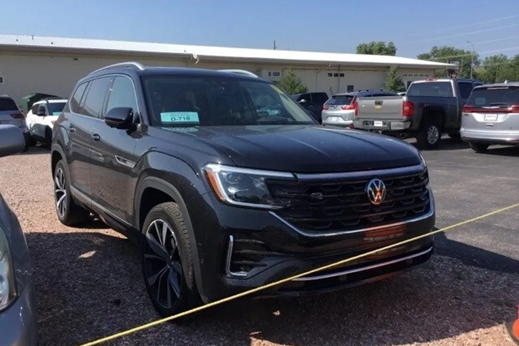 2025 Volkswagen Atlas SEL Premium R-Line photo 1
