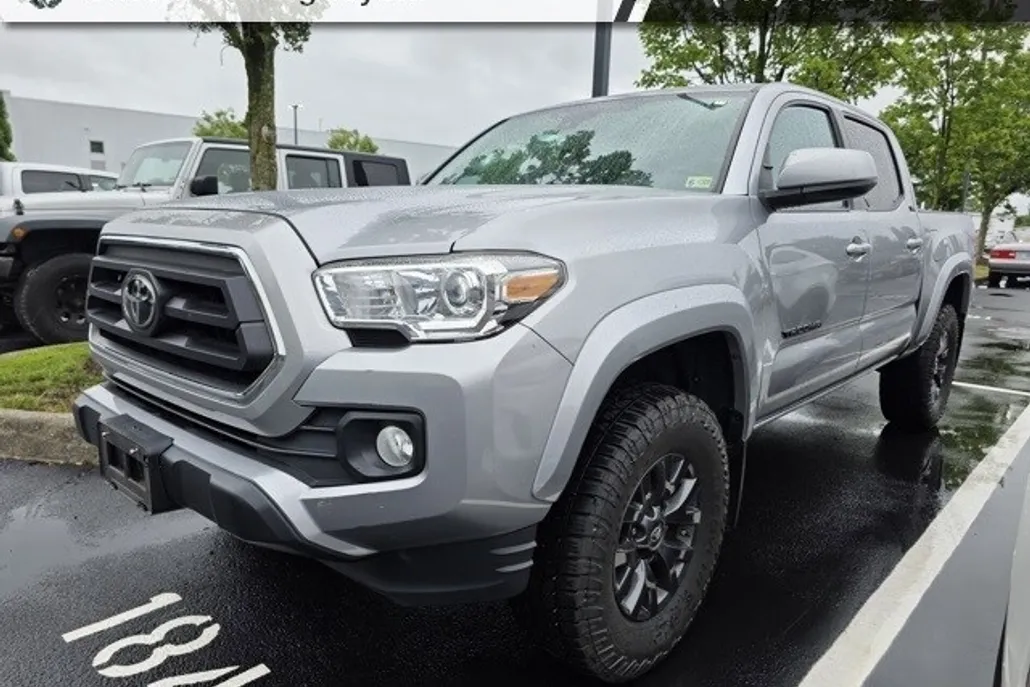 2021 Toyota Tacoma SR5 photo 1