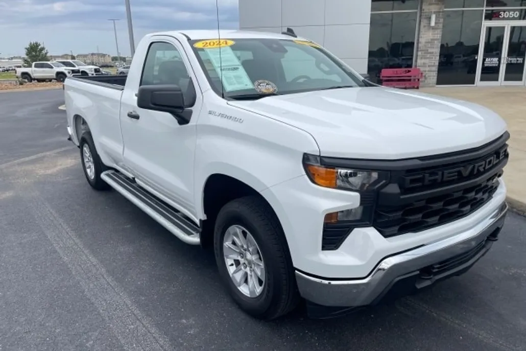2024 Chevrolet Silverado 1500 Work Truck photo 1