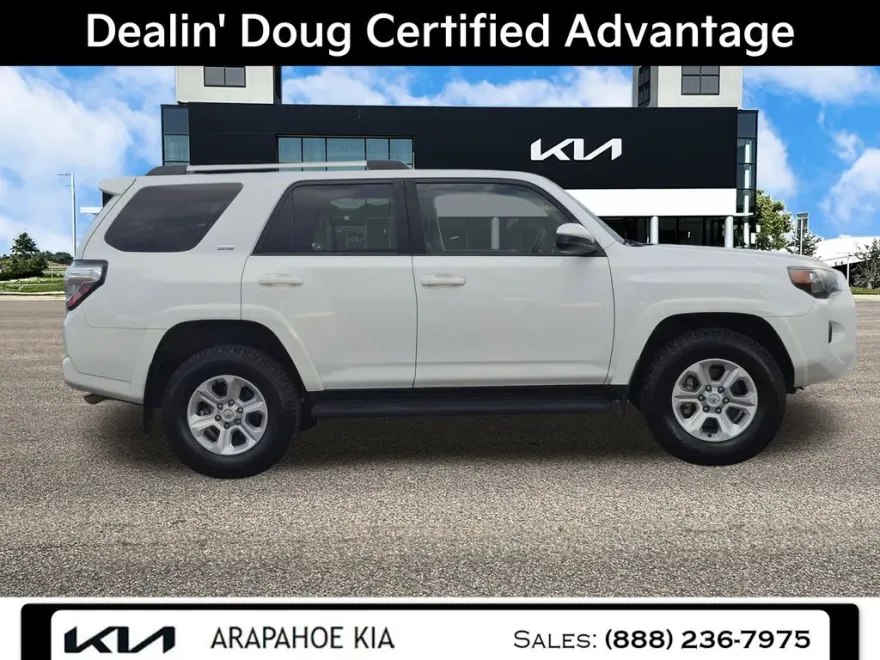 2024 Toyota 4Runner SR5 photo 1