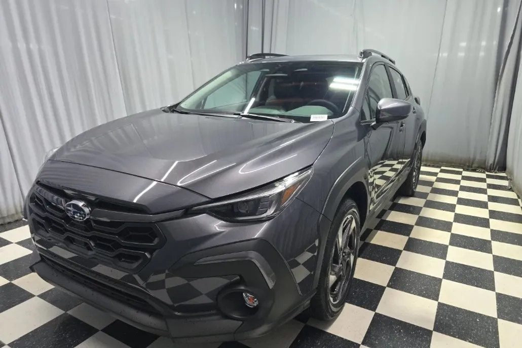 2025 Subaru Crosstrek Limited photo 1