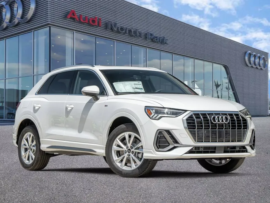 2025 Audi Q3 S line Premium Plus photo 1