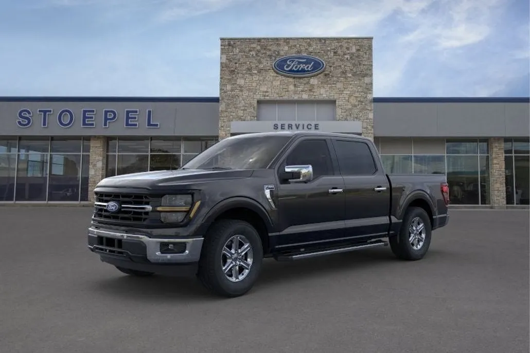2025 Ford F-150 XLT photo 1