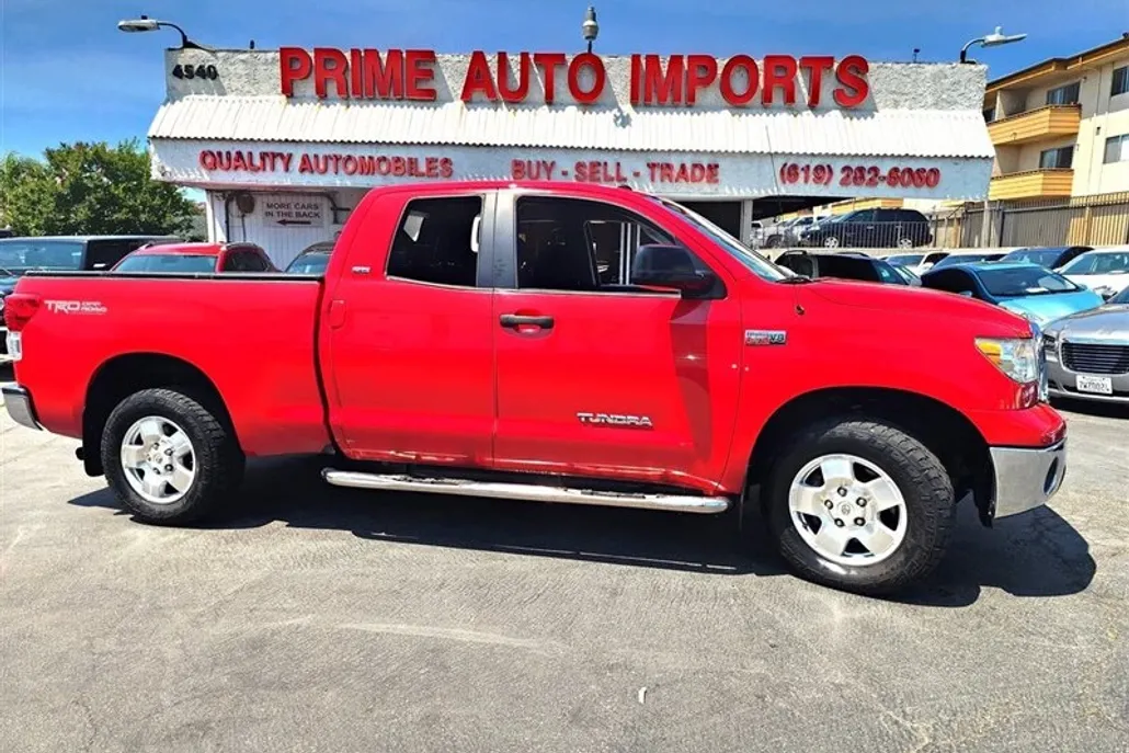 2011 Toyota Tundra Grade photo 1