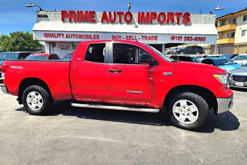 2011 Toyota Tundra Grade photo 1