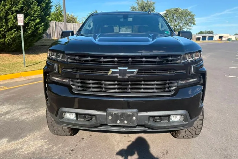 2019 Chevrolet Silverado 1500 RST photo 1
