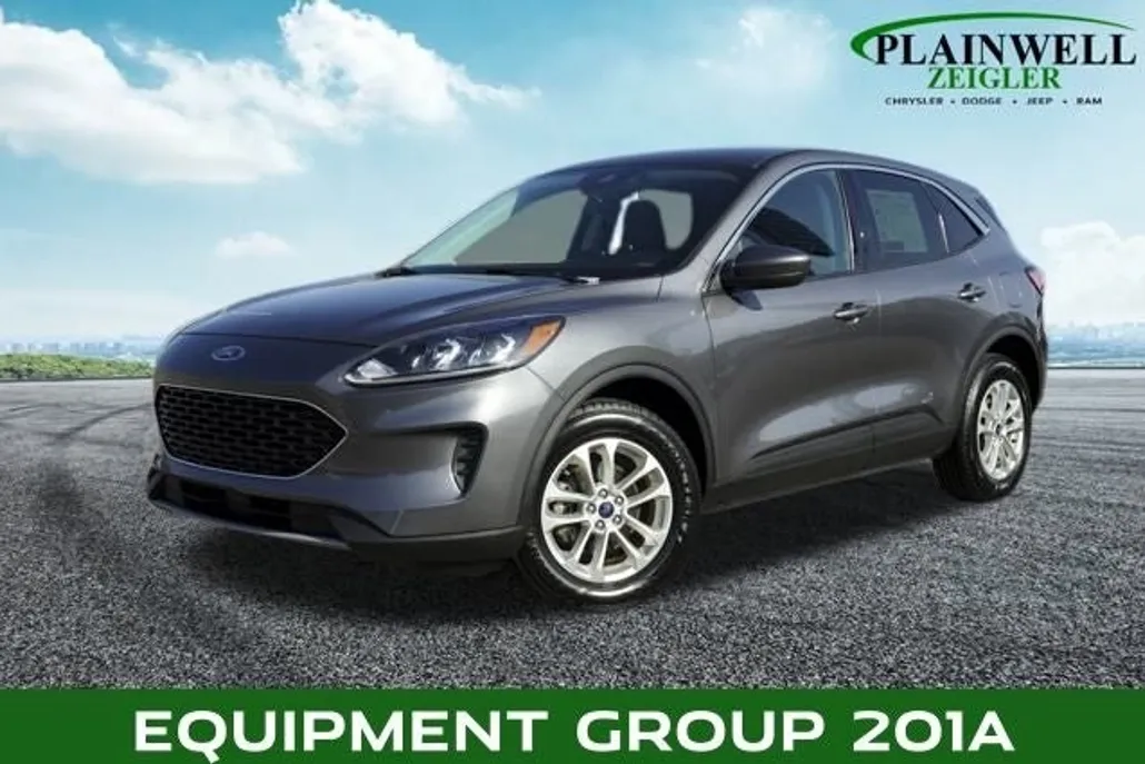 2021 Ford Escape Hybrid SE photo 1