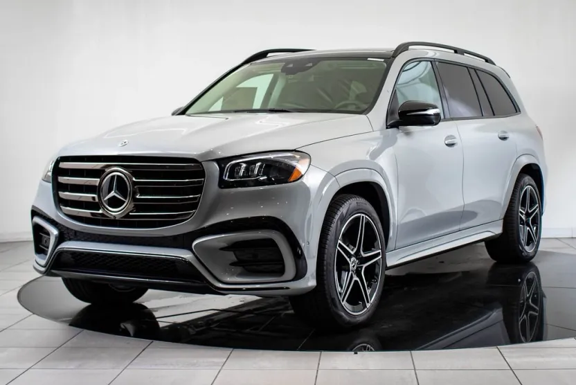 2026 Mercedes Benz GLS 450 4MATIC photo 1