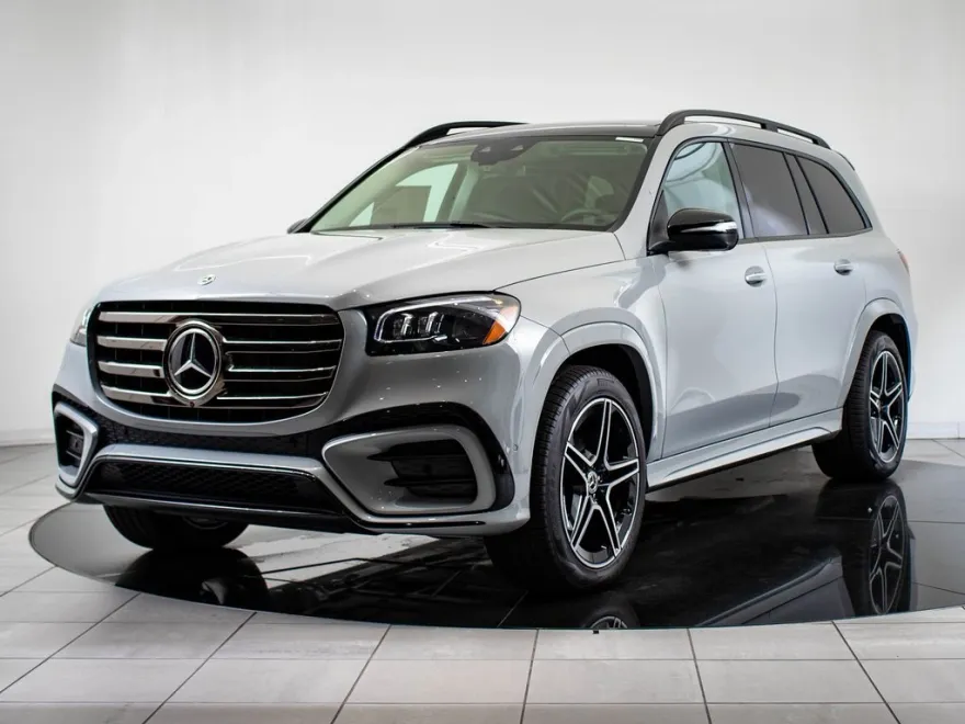 2026 Mercedes Benz GLS 450 4MATIC photo 1
