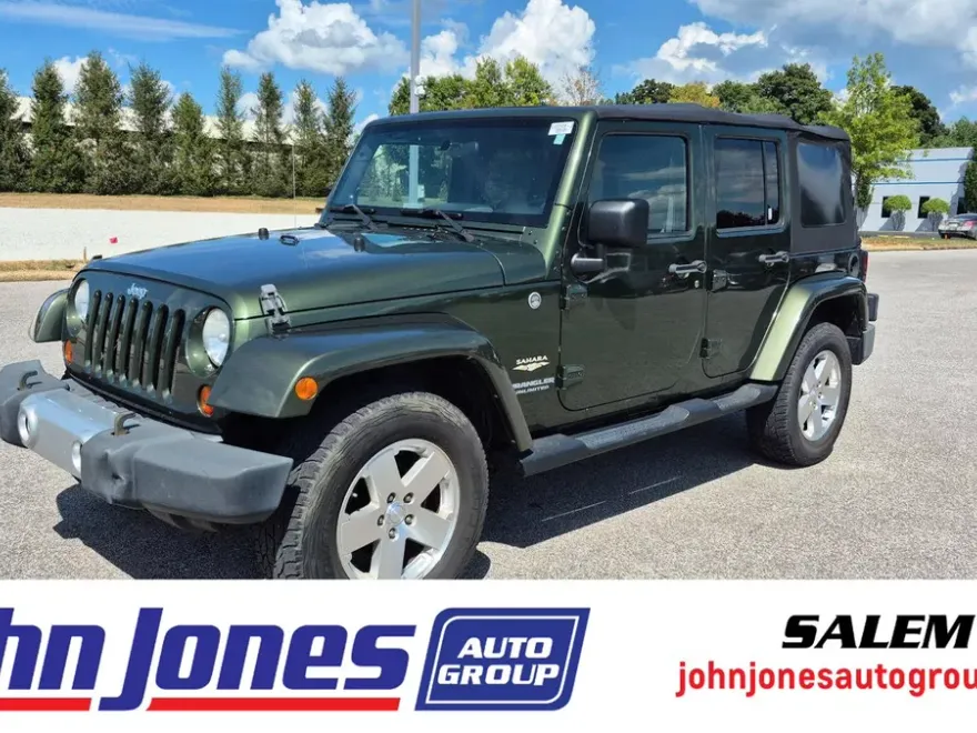 2008 Jeep Wrangler Unlimited Sahara photo 1