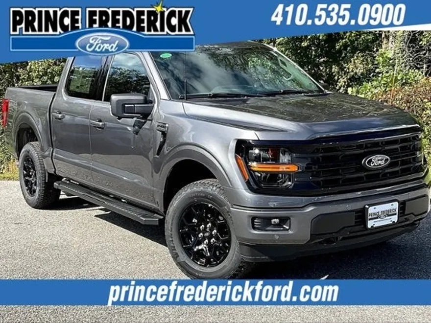 2025 Ford F-150 XLT photo 1