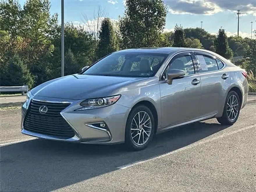 2017 Lexus ES 350 photo 1