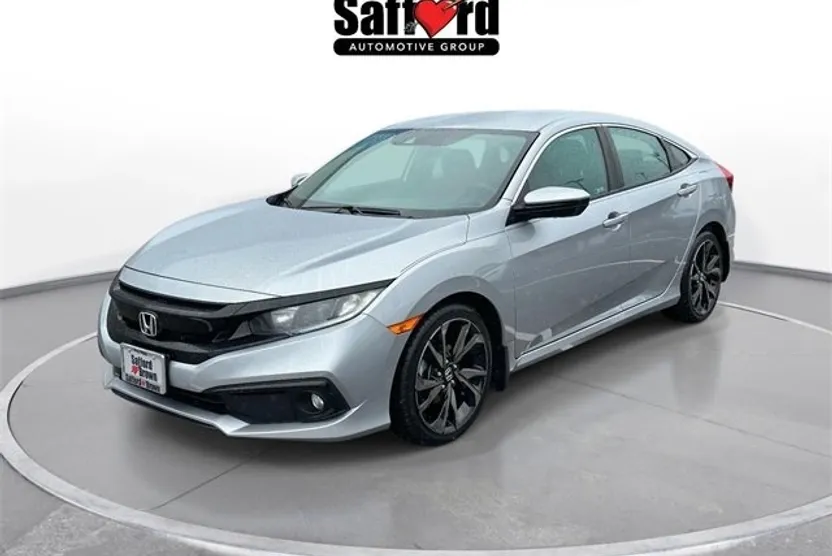 2019 Honda Civic Sport photo 1