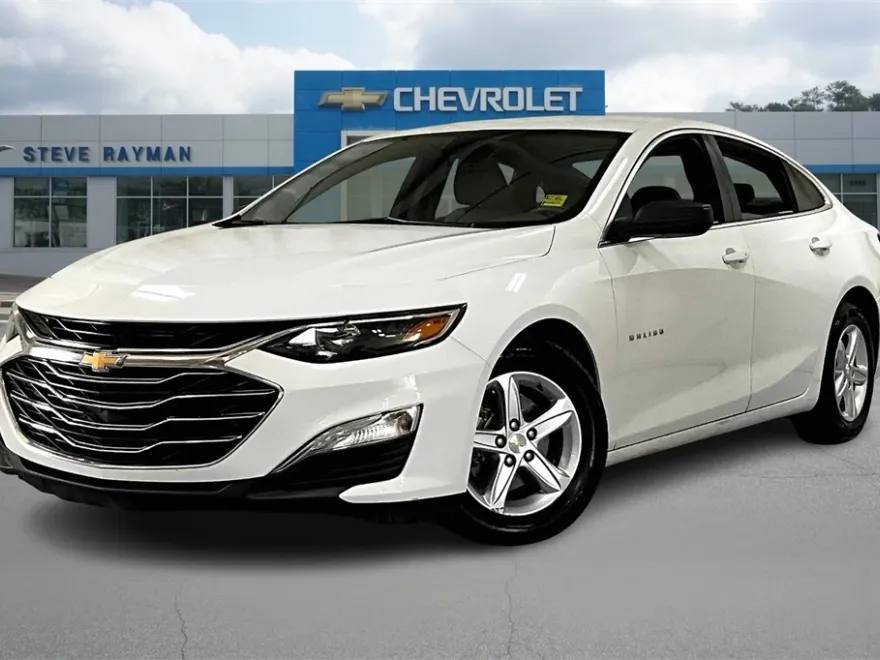 2022 Chevrolet Malibu LS photo 1