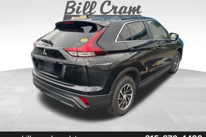 2022 Mitsubishi Eclipse Cross ES photo 1