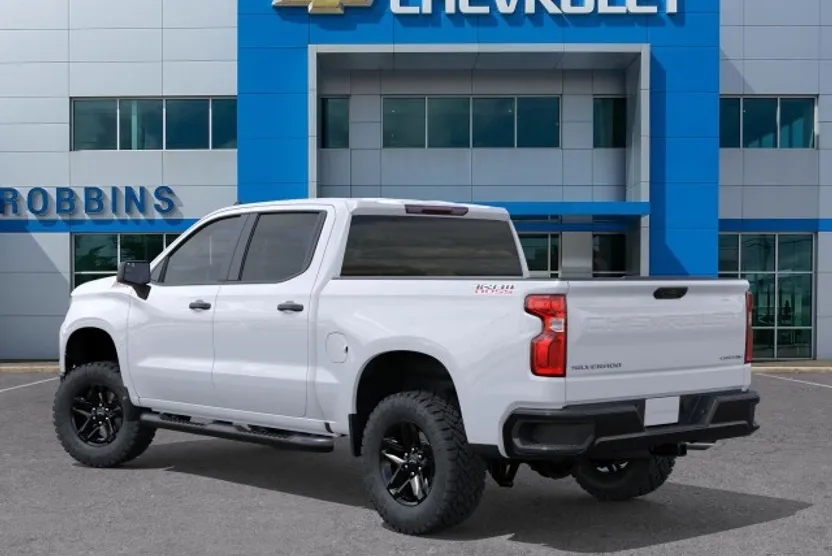 2026 Chevrolet Silverado 1500 Custom Trail Boss photo 1
