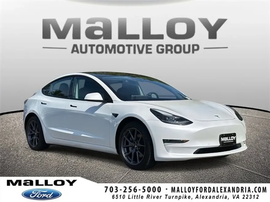 2022 Tesla Model 3 Long Range photo 1