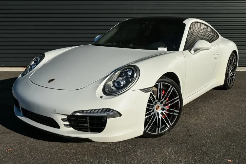 2015 Porsche 911 S photo 1