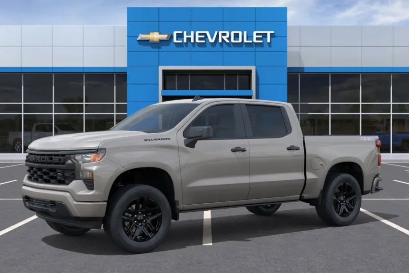2026 Chevrolet Silverado 1500 Custom photo 1