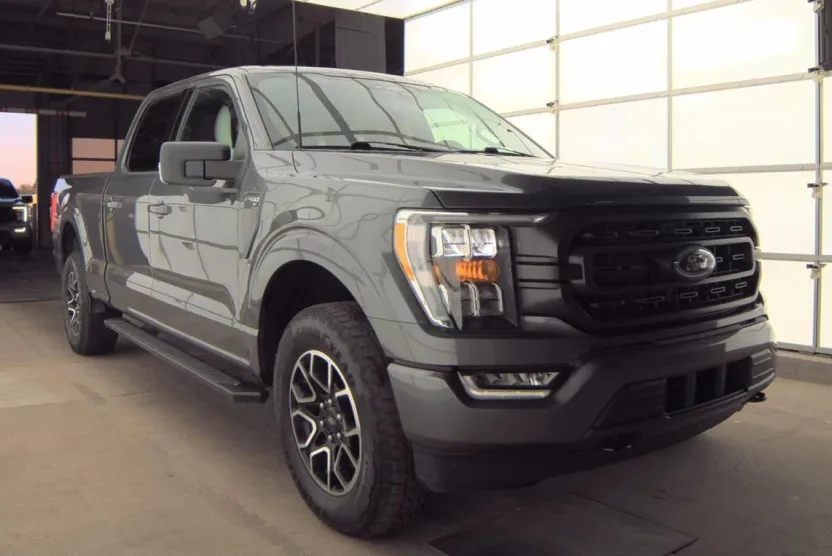 2022 Ford F-150 XLT photo 1