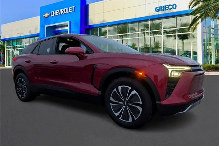 2025 Chevrolet Blazer EV photo 1