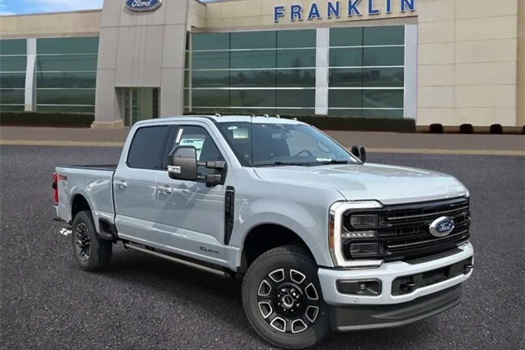 2026 Ford F-350 photo 1