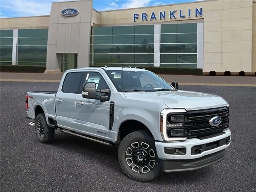 2026 Ford F-350 photo 1