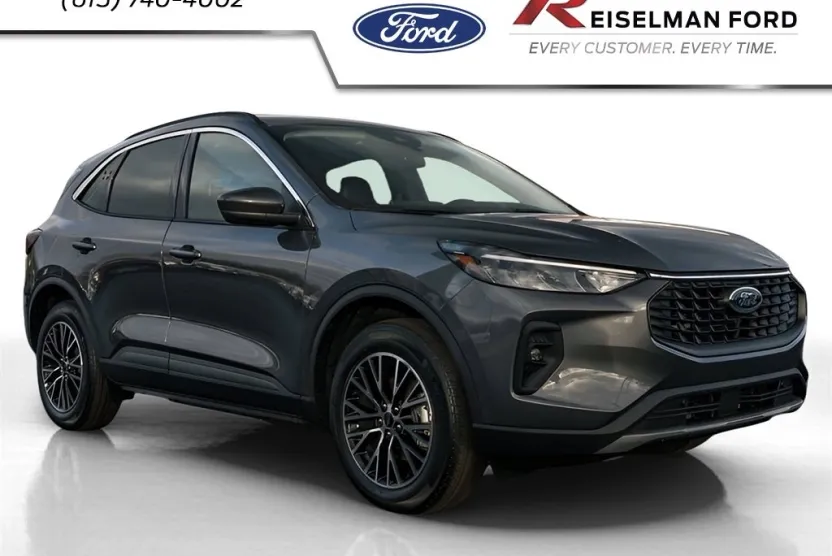 2024 Ford Escape Plug-In Hybrid photo 1