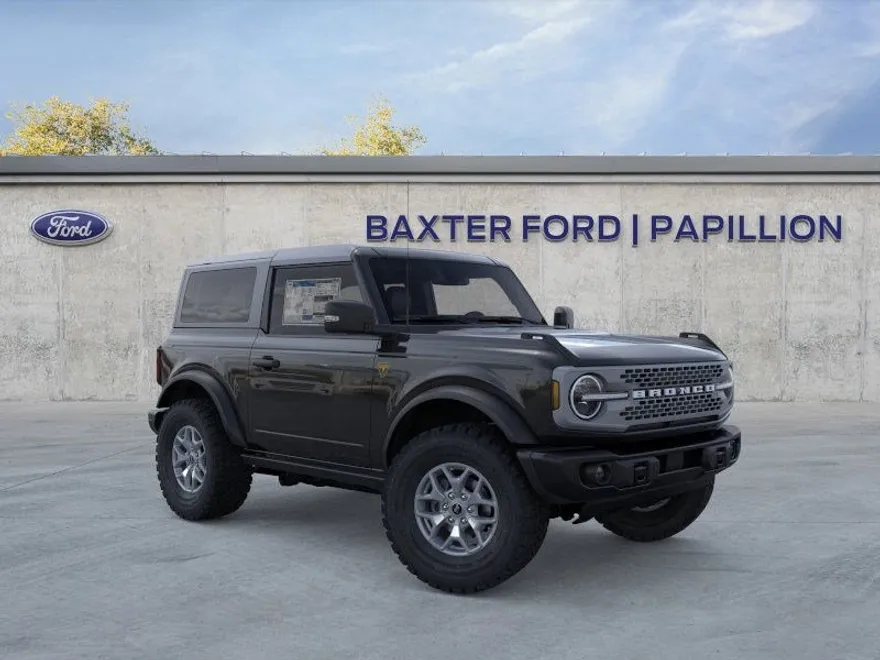 2025 Ford Bronco Badlands photo 1