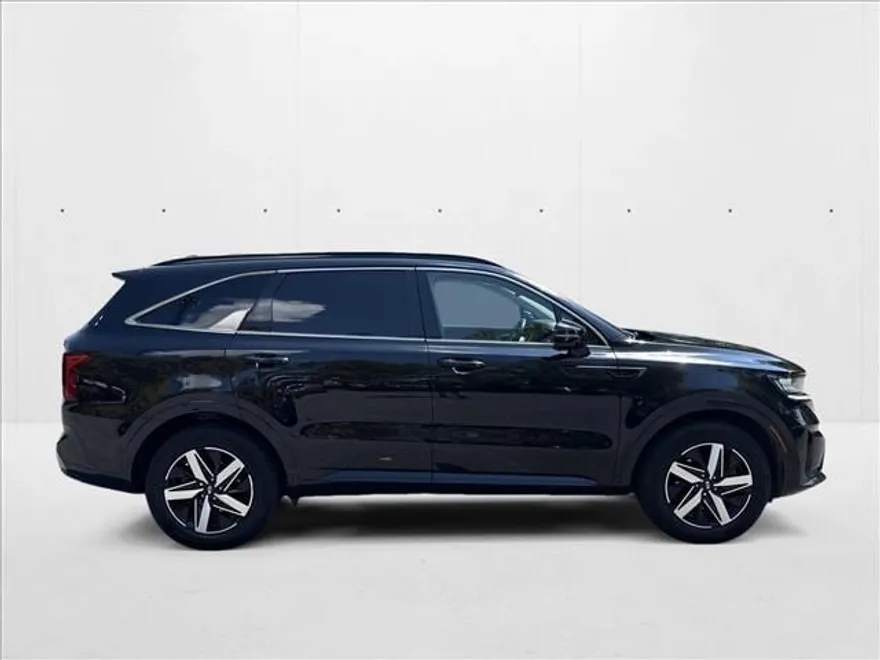 2021 Kia Sorento S photo 1