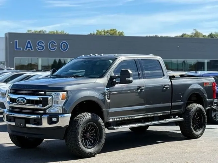 2020 Ford F-250 XLT photo 1