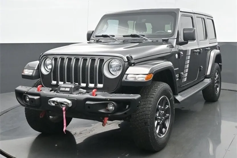 2018 Jeep Wrangler Unlimited Sahara photo 1