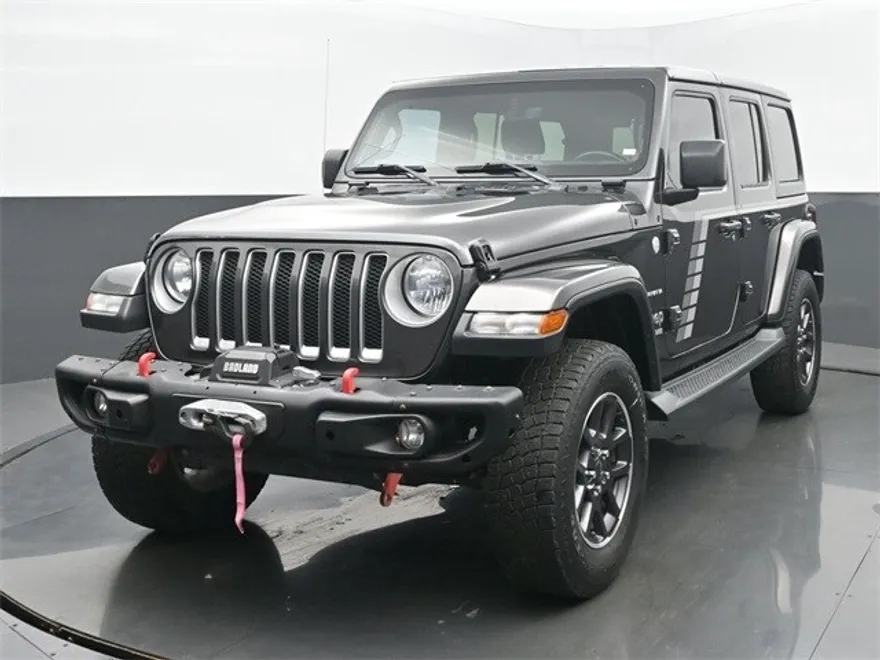 2018 Jeep Wrangler Unlimited Sahara photo 1