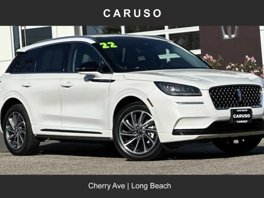 2022 Lincoln Corsair Grand Touring photo 1