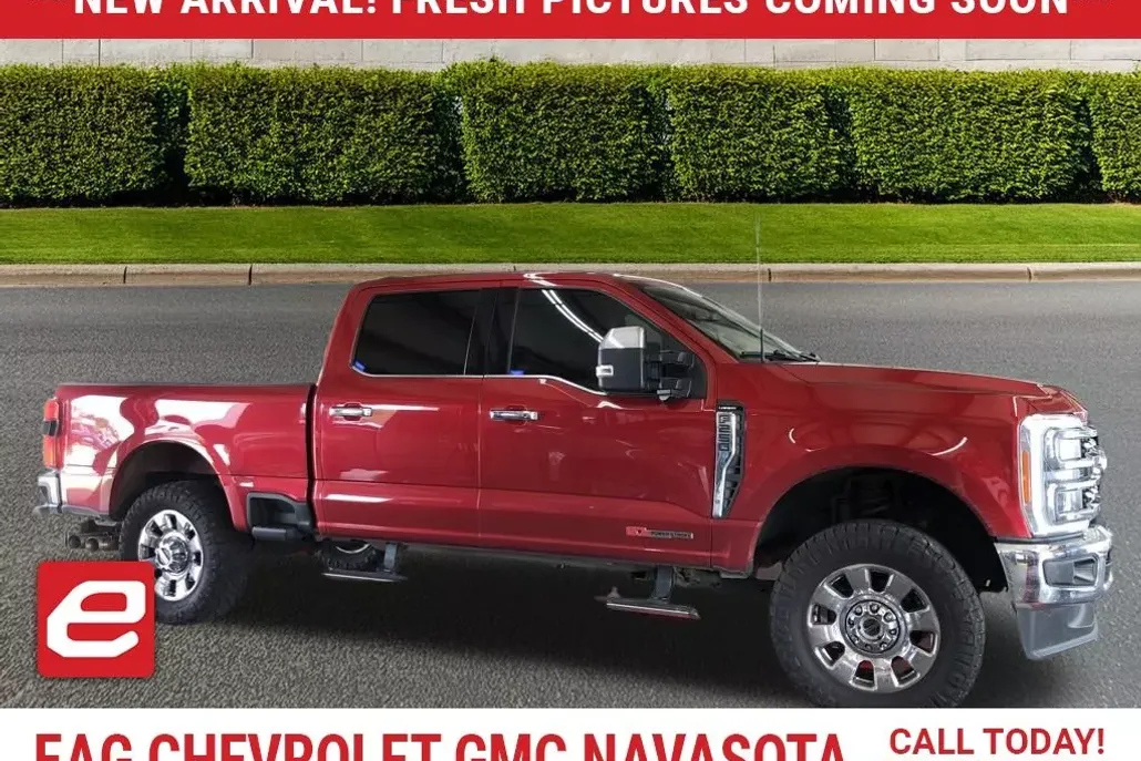 2023 Ford F-250 Lariat photo 1