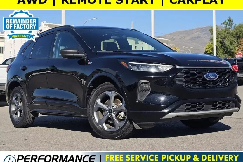 2023 Ford Escape ST-Line photo 1