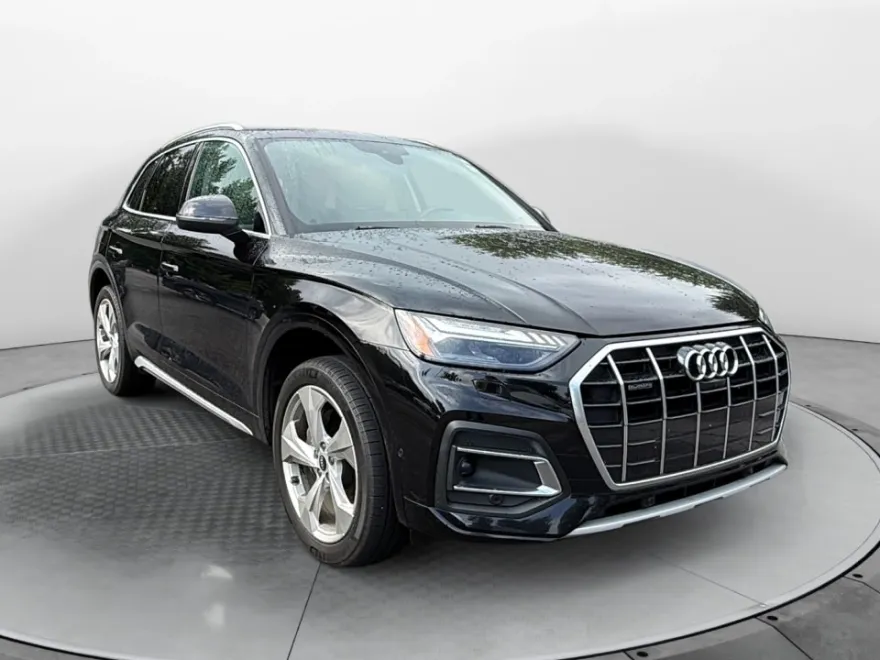 2021 Audi Q5 Prestige 45 TFSI Premium S line photo 1