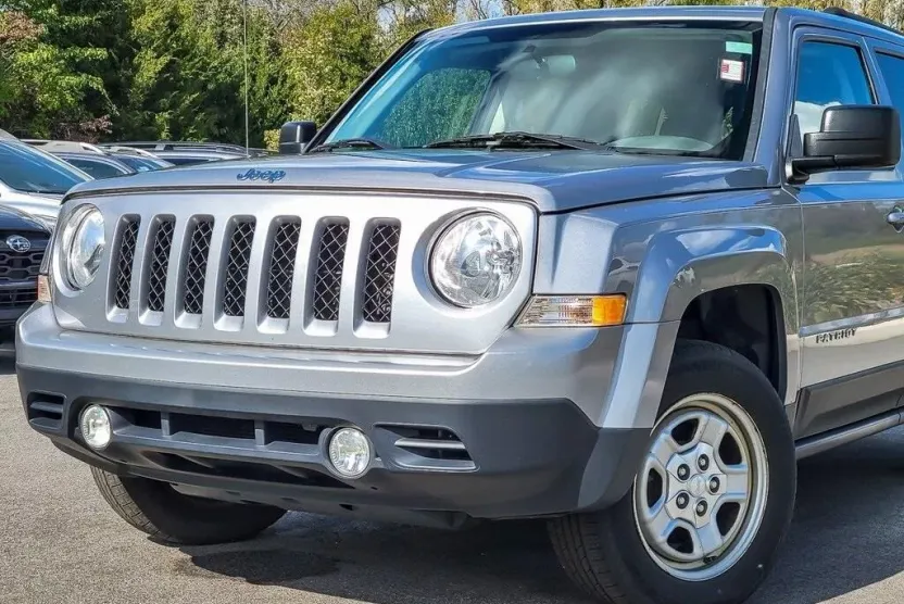 2015 Jeep Patriot Sport photo 1