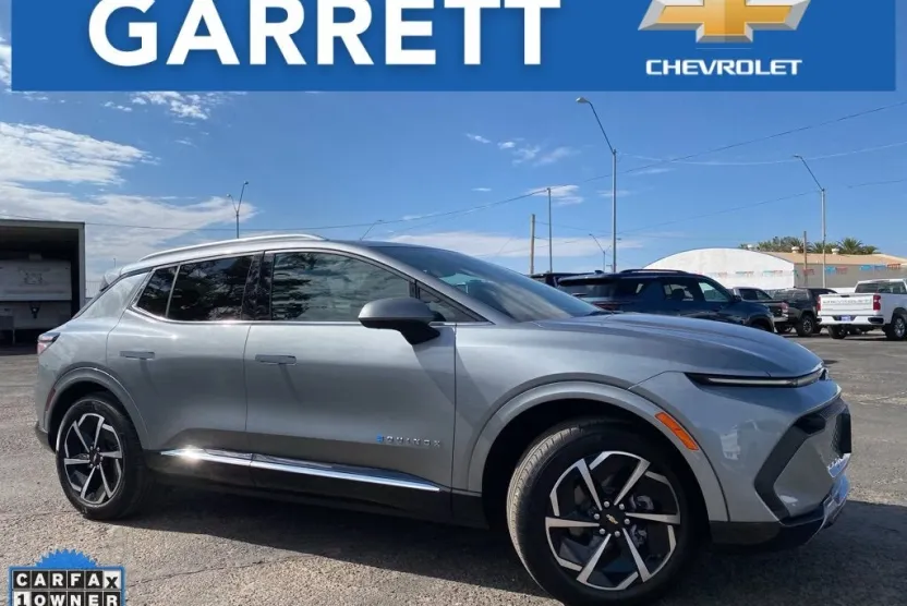 2025 Chevrolet Equinox EV 1LT photo 1