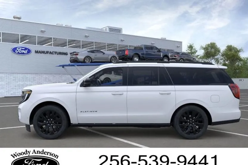 2025 Ford Expedition MAX Platinum photo 1