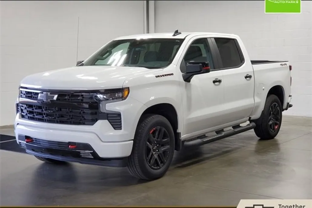 2025 Chevrolet Silverado 1500 RST photo 1