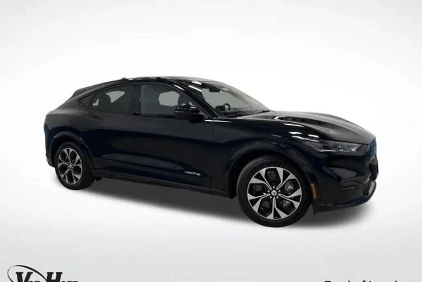 2023 Ford Mustang Mach-E Premium photo 1