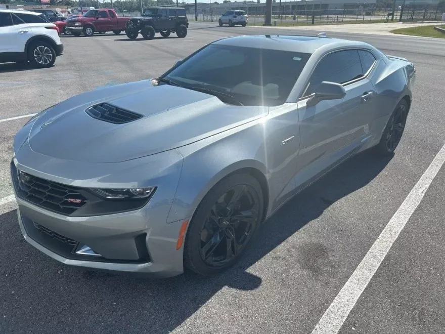 2023 Chevrolet Camaro LT1 photo 1
