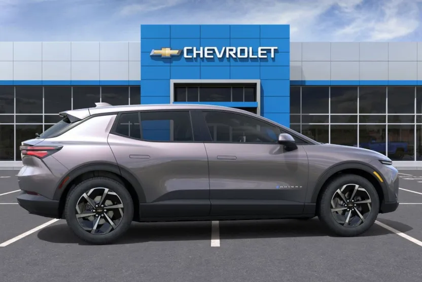 2026 Chevrolet Equinox EV 1LT photo 1