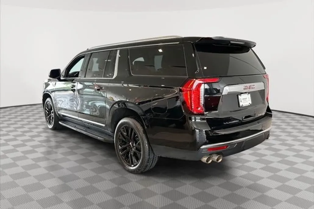 2023 Gmc Yukon XL Denali photo 1