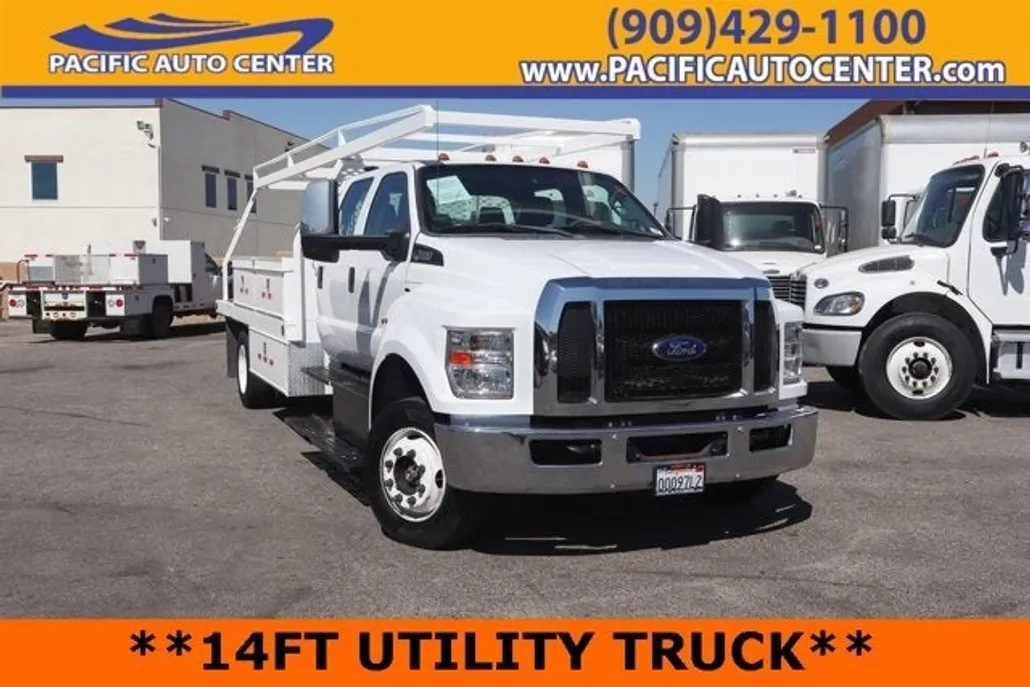 2018 Ford F-650 SuperCab photo 1