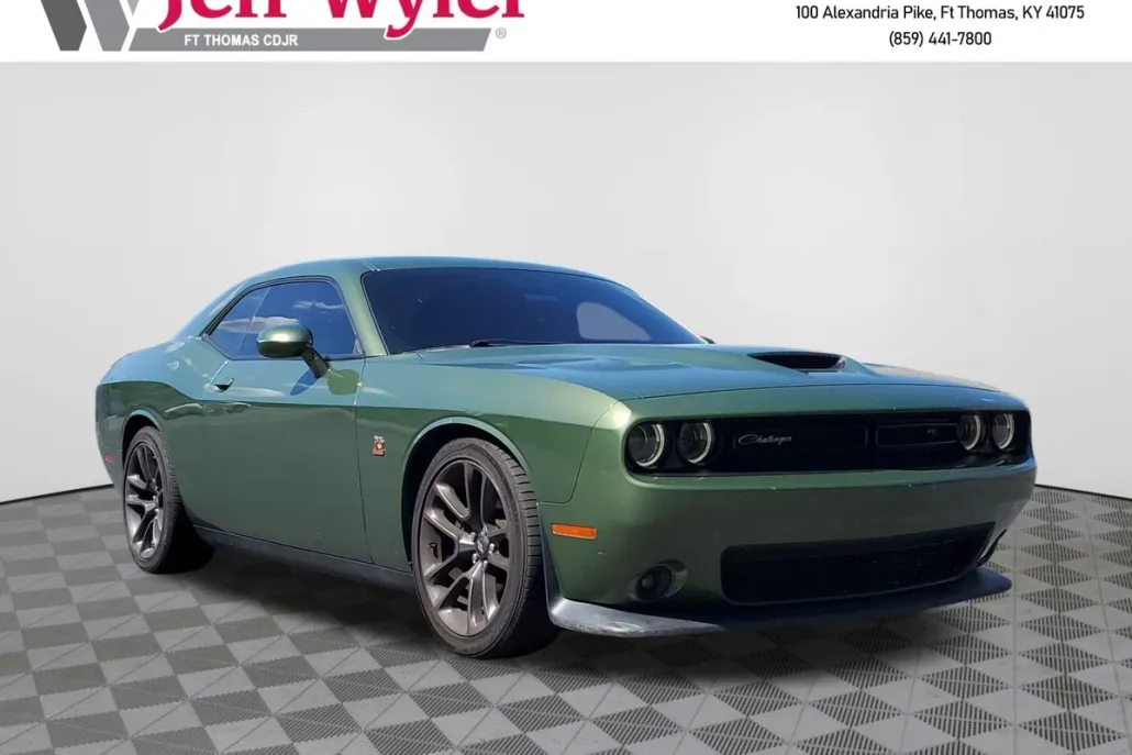 2021 Dodge Challenger R/T Scat Pack photo 1