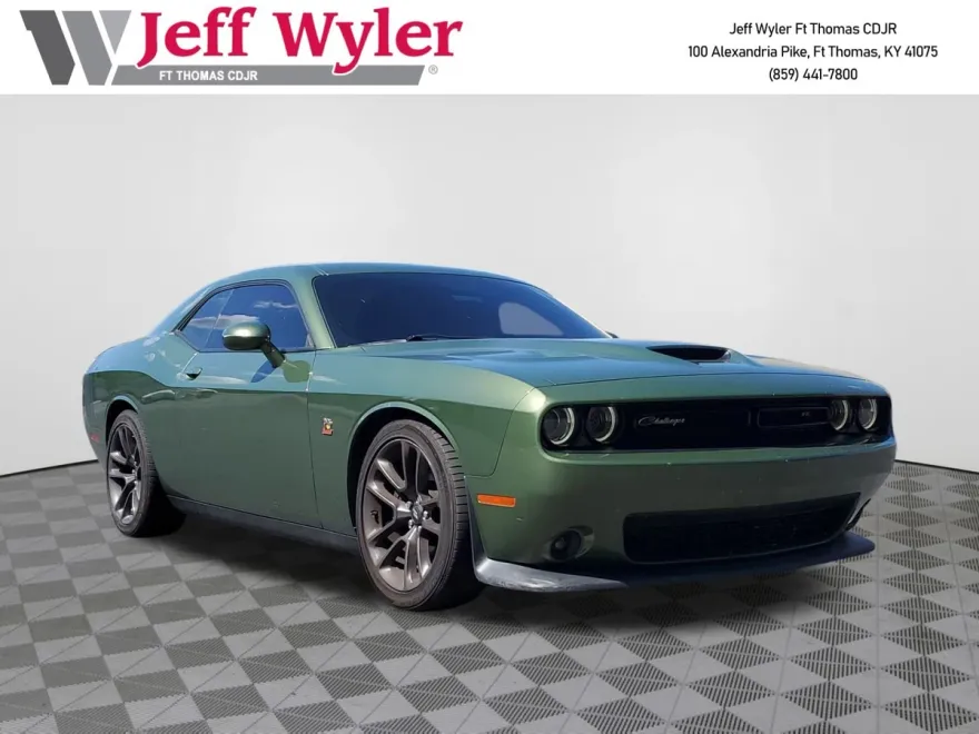 2021 Dodge Challenger R/T Scat Pack photo 1