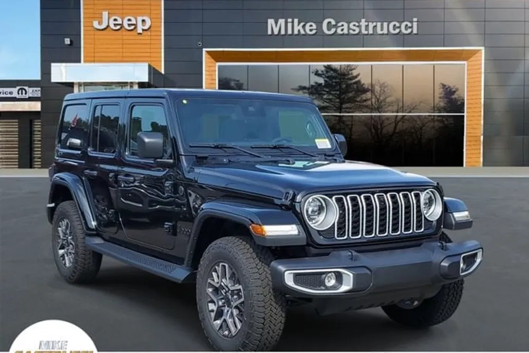 2025 Jeep Wrangler Sahara photo 1