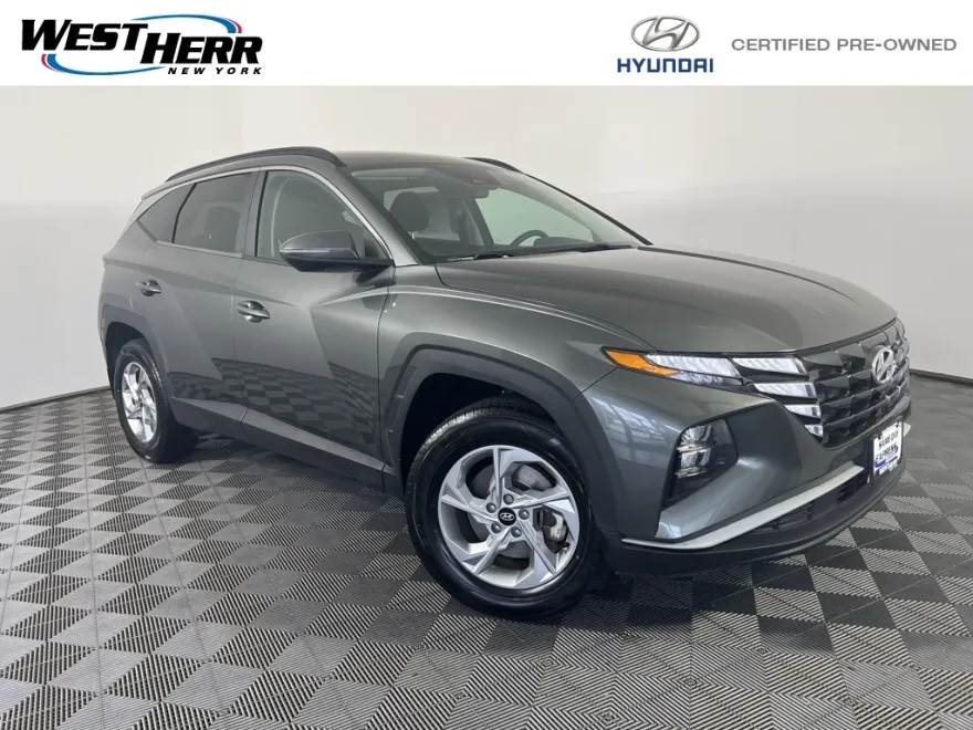 2022 Hyundai Tucson SEL photo 1